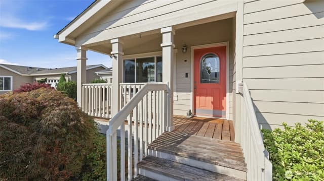 Property photo for 3597 Channel View Lane Se, Lacey photo 2