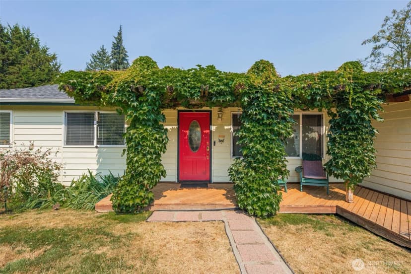 Property photo for 9007 156th Street Se, Snohomish