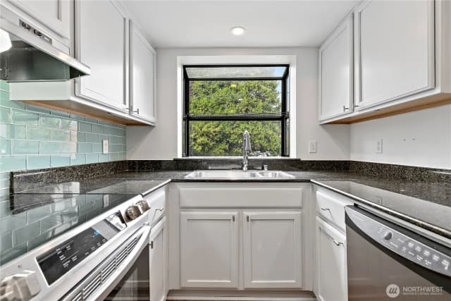 Property photo for 8816 Nesbit Avenue N #101, Seattle photo 5
