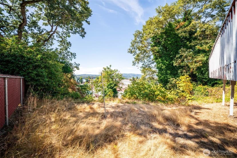 Property photo for 285 N 2nd Street, Kalama photo 32