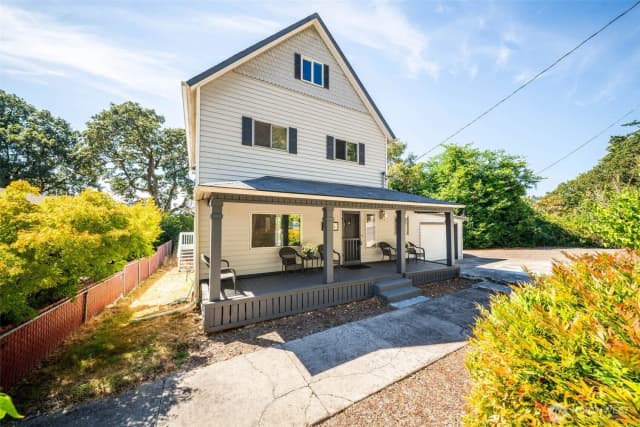 Property photo for 285 N 2nd Street, Kalama