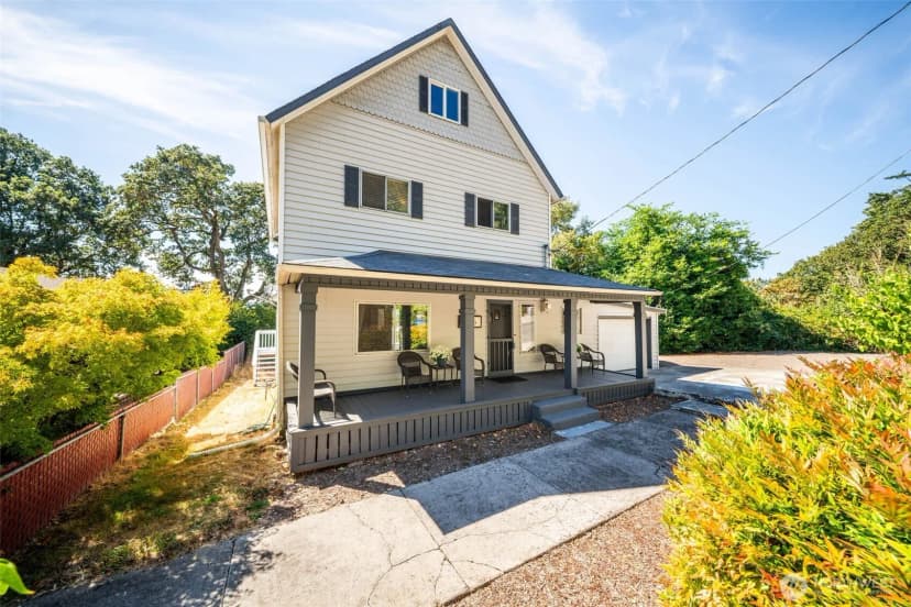 Property photo for 285 N 2nd Street, Kalama