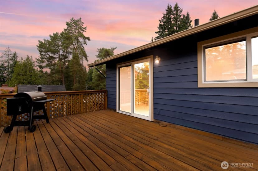 Property photo for 14859 Ne 13th Street, Bellevue photo 36