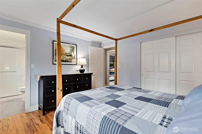 Property photo for 14859 Ne 13th Street, Bellevue photo 17