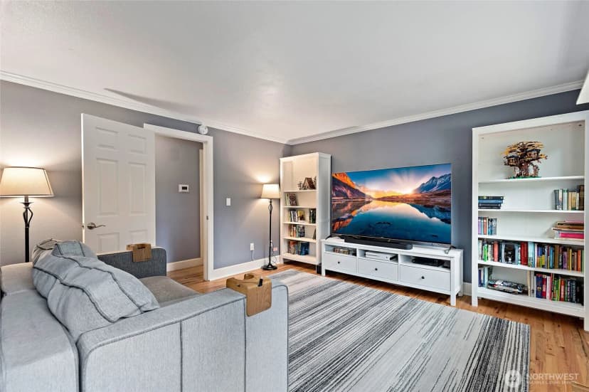 Property photo for 14859 Ne 13th Street, Bellevue photo 20