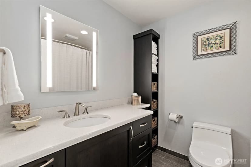 Property photo for 14859 Ne 13th Street, Bellevue photo 21