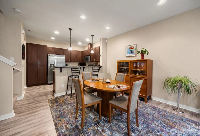 Property photo for 13914 North Pointe Circle #c, Mill Creek photo 4
