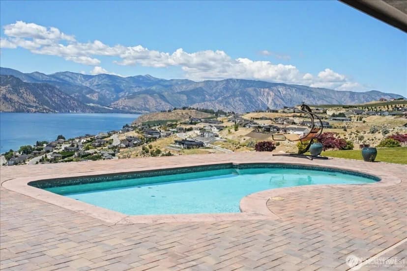 Property photo for 333 Highpoint Place, Chelan photo 2