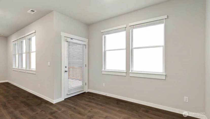 Property photo for 13828 11th Place W, Lynnwood photo 10