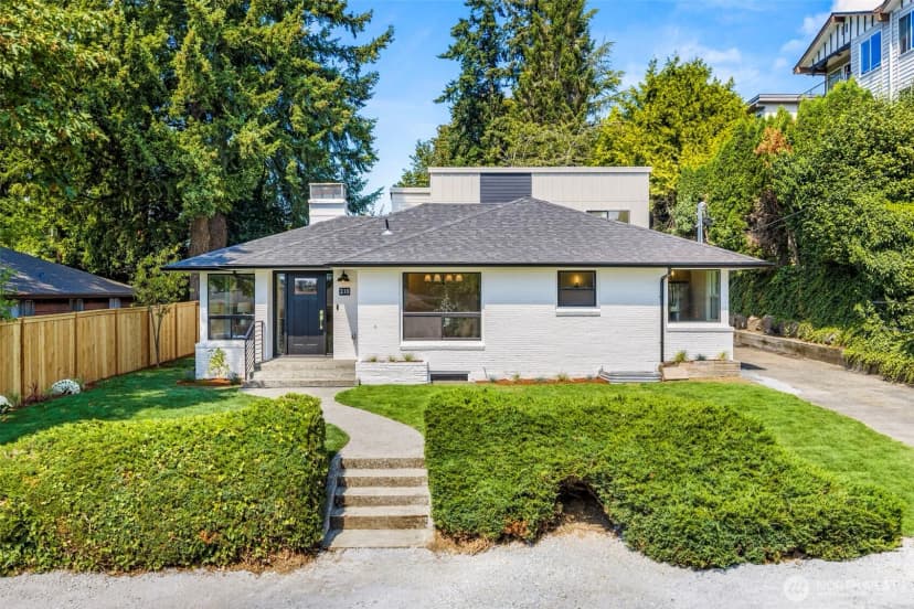 Property photo for 210 N 115th Street, Seattle