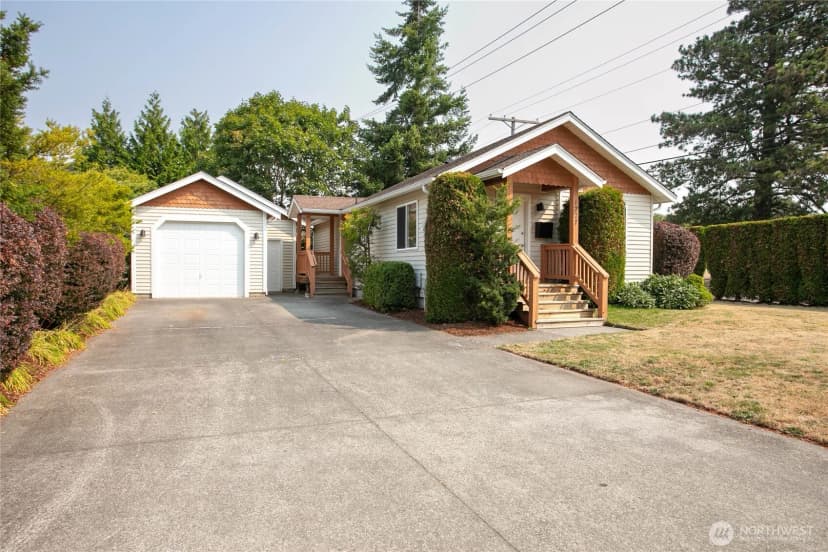 Property photo for 1227 E Indiana Street, Bellingham