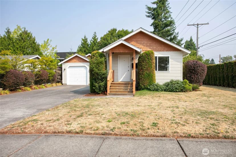 Property photo for 1227 E Indiana Street, Bellingham photo 2