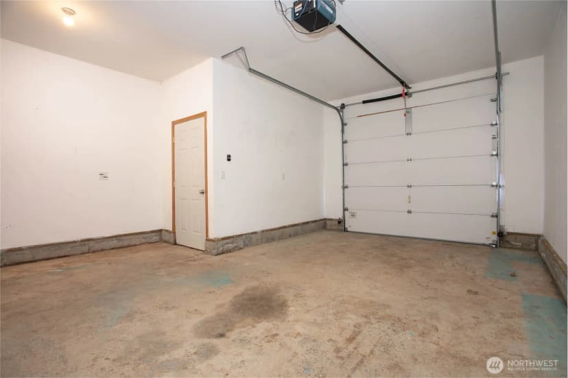 Property photo for 1227 E Indiana Street, Bellingham photo 24