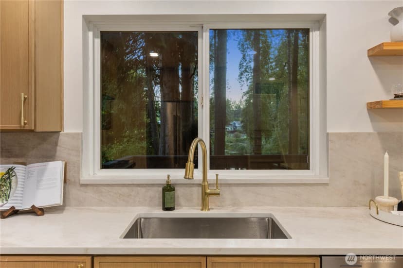 Property photo for 6817 193rd Avenue E, Bonney Lake photo 7