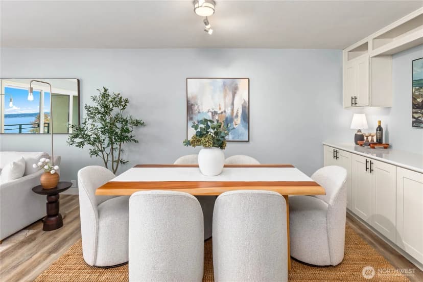 Property photo for 6401 Lake Washington Boulevard Ne #307, Kirkland photo 5