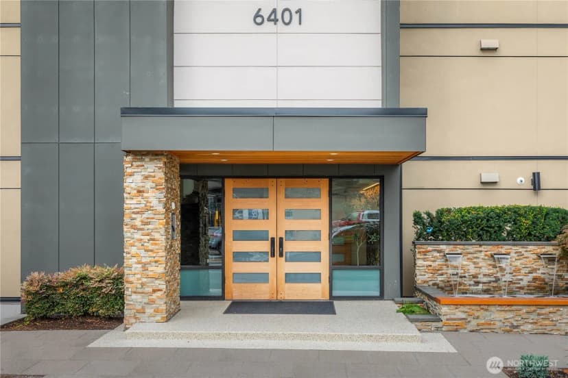 Property photo for 6401 Lake Washington Boulevard Ne #307, Kirkland photo 23