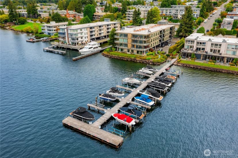 Property photo for 6401 Lake Washington Boulevard Ne #307, Kirkland photo 17