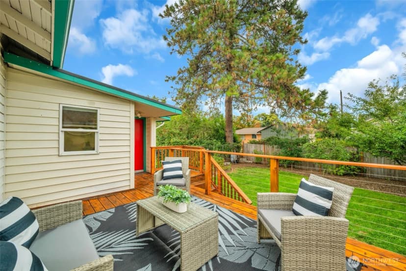 Property photo for 8116 48th Avenue S, Seattle photo 17