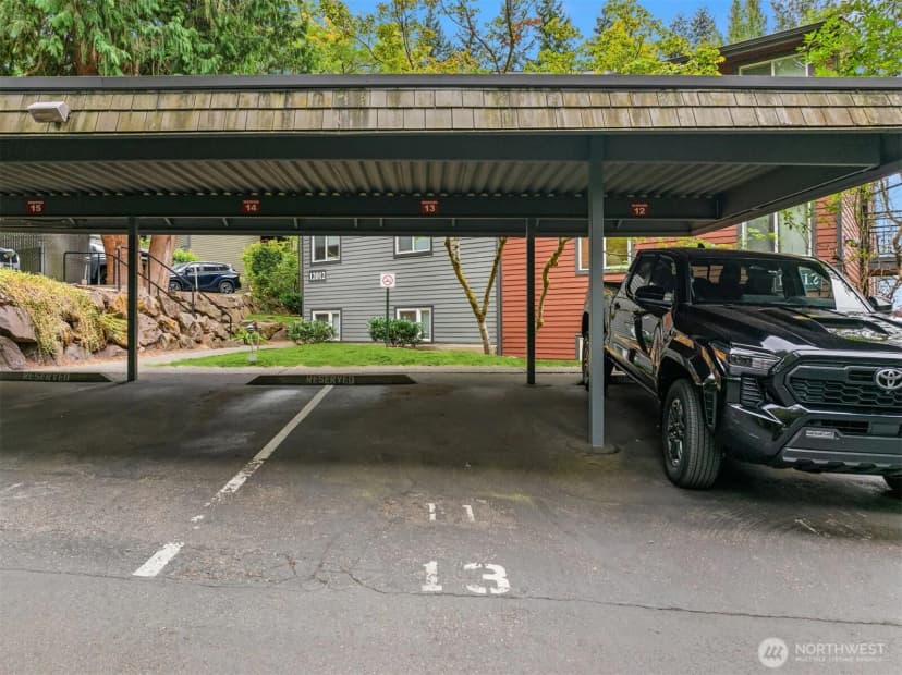 Property photo for 12014 98th Avenue Ne #302, Kirkland photo 23