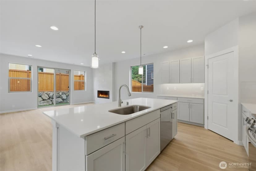 Property photo for 25616 124th Place Se #15, Kent photo 8