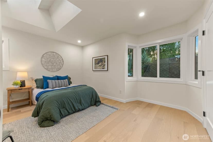 Property photo for 13302 Bitter Place N, Seattle photo 19