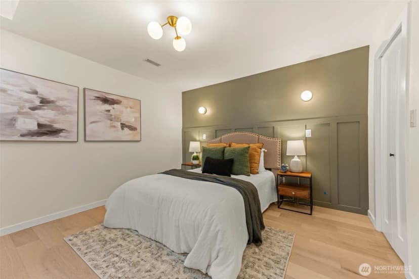 Property photo for 13302 Bitter Place N, Seattle photo 13