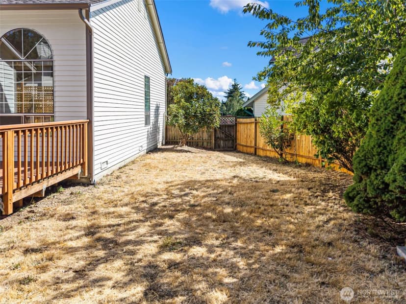 Property photo for 10247 Hamilton Place Nw, Silverdale photo 10