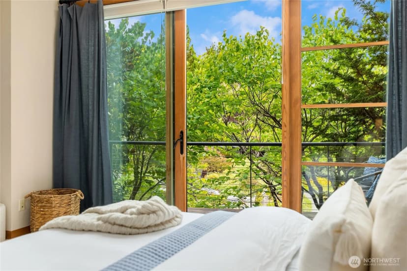 Property photo for 722 Ne Vineyard Lane #l102, Bainbridge Island photo 19