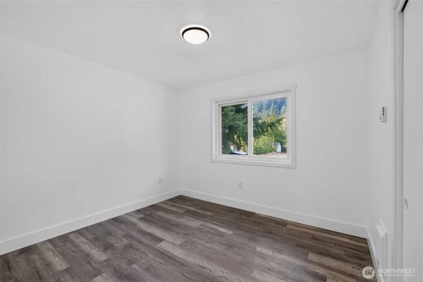 Property photo for 620 Westlake Ave., Morton photo 19