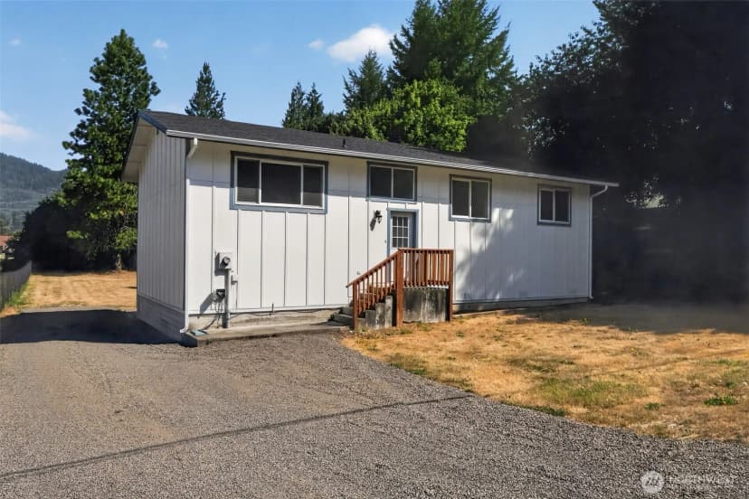 Property photo for 620 Westlake Ave., Morton photo 31