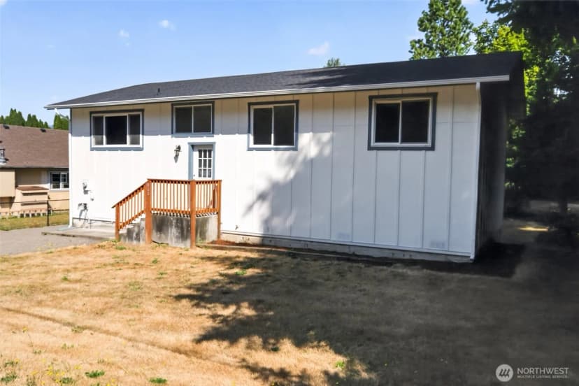 Property photo for 620 Westlake Ave., Morton photo 34