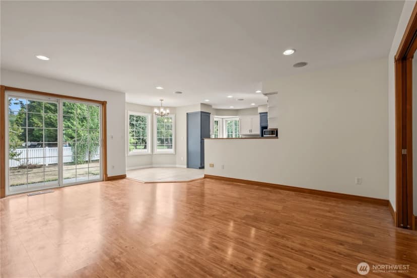 Property photo for 1160 N Cascade Court, Lynden photo 19
