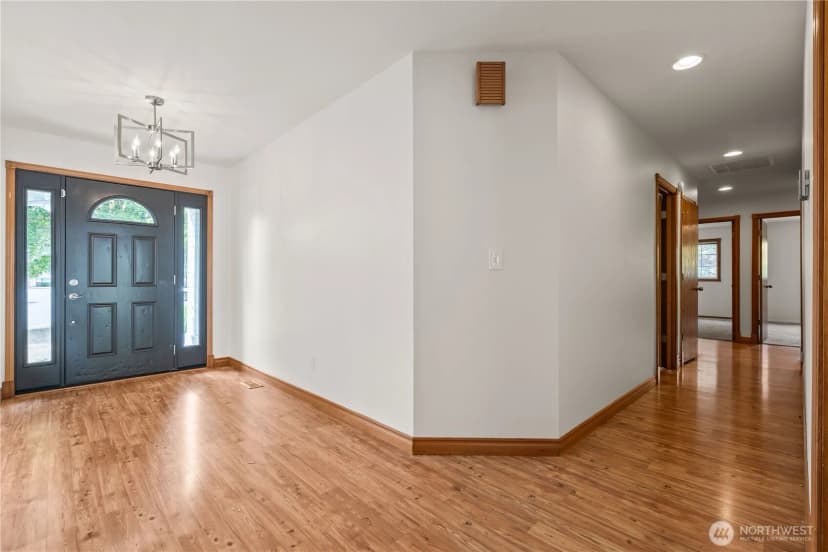 Property photo for 1160 N Cascade Court, Lynden photo 22