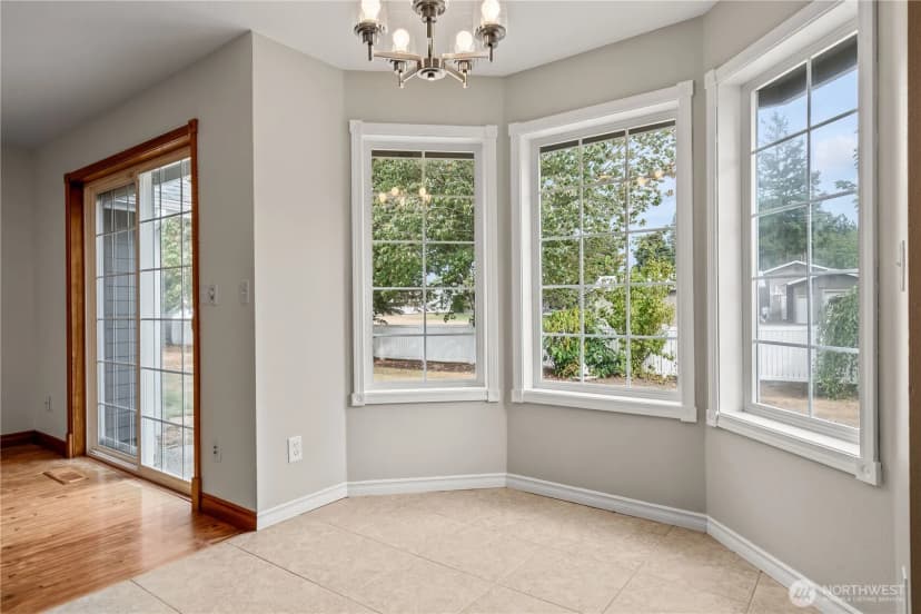 Property photo for 1160 N Cascade Court, Lynden photo 16