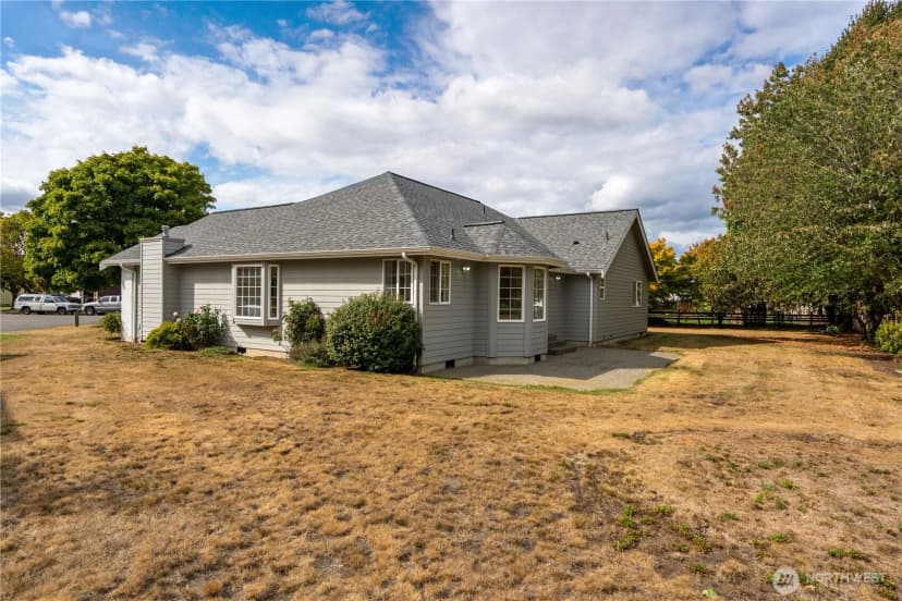 Property photo for 1160 N Cascade Court, Lynden photo 40