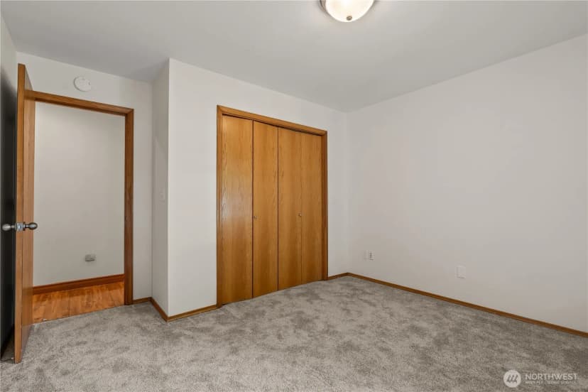 Property photo for 1160 N Cascade Court, Lynden photo 24