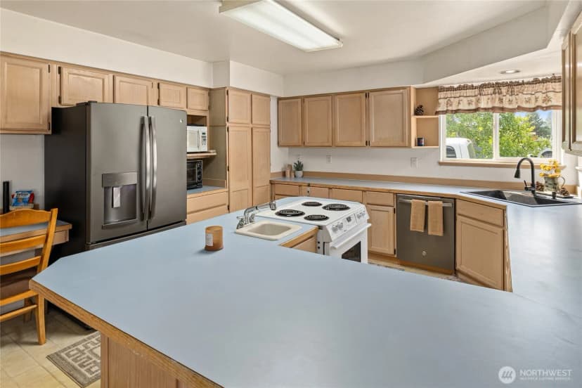 Property photo for 323 Madison Avenue, South Cle Elum photo 15