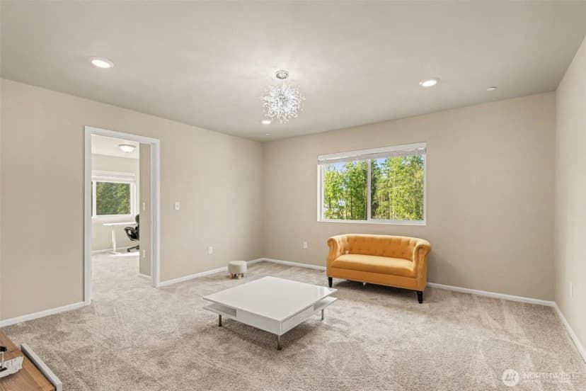 Property photo for 7913 39th Place Ne, Marysville photo 19