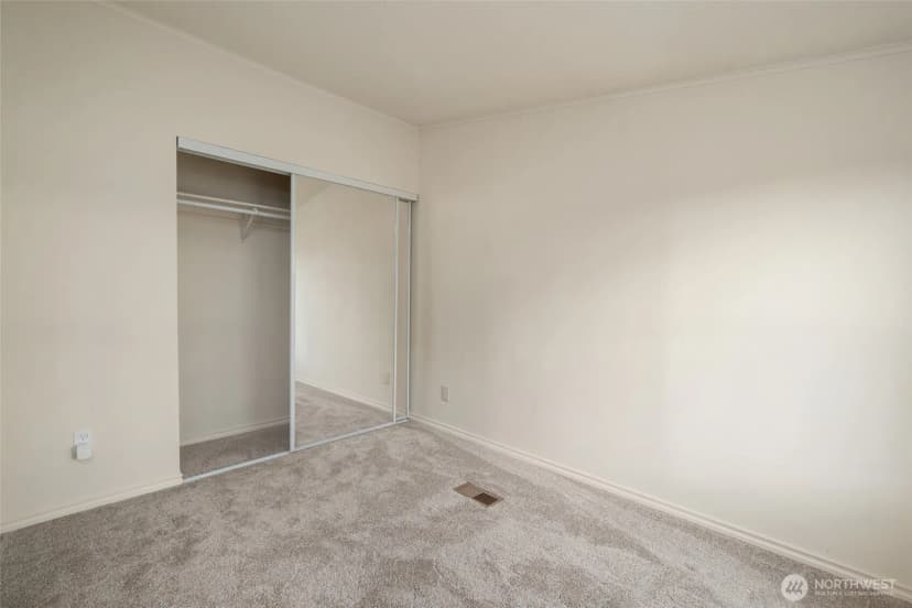 Property photo for 1012 Shawn Avenue, Oak Harbor photo 31