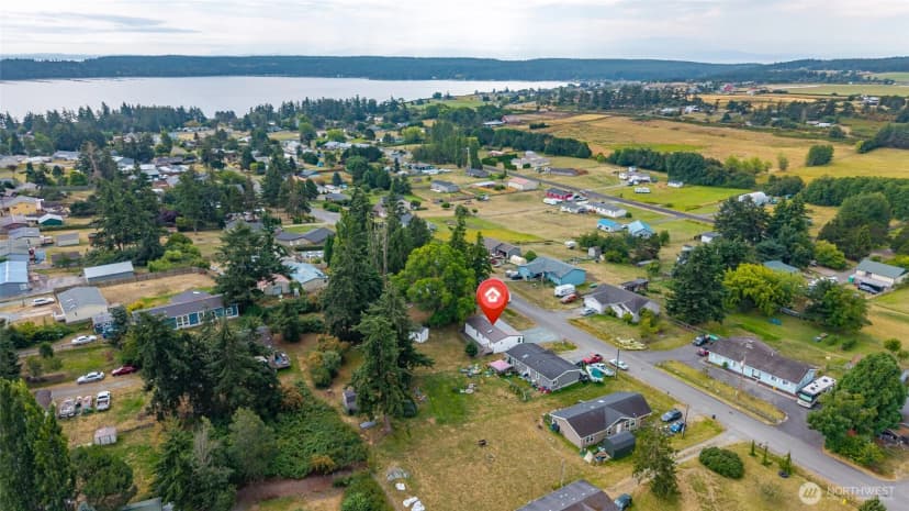 Property photo for 1012 Shawn Avenue, Oak Harbor photo 2