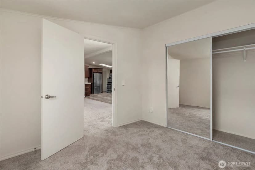 Property photo for 1012 Shawn Avenue, Oak Harbor photo 32