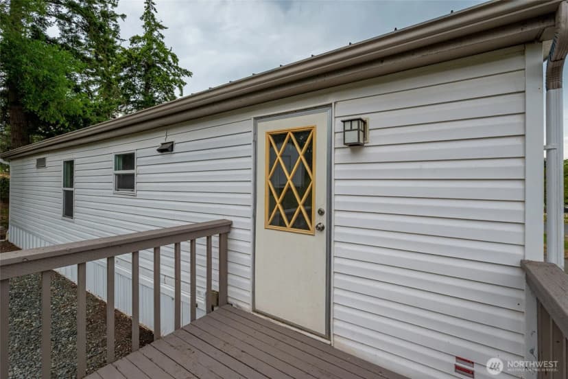 Property photo for 1012 Shawn Avenue, Oak Harbor photo 18