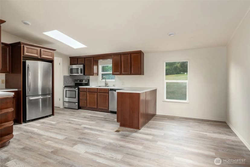 Property photo for 1012 Shawn Avenue, Oak Harbor photo 14