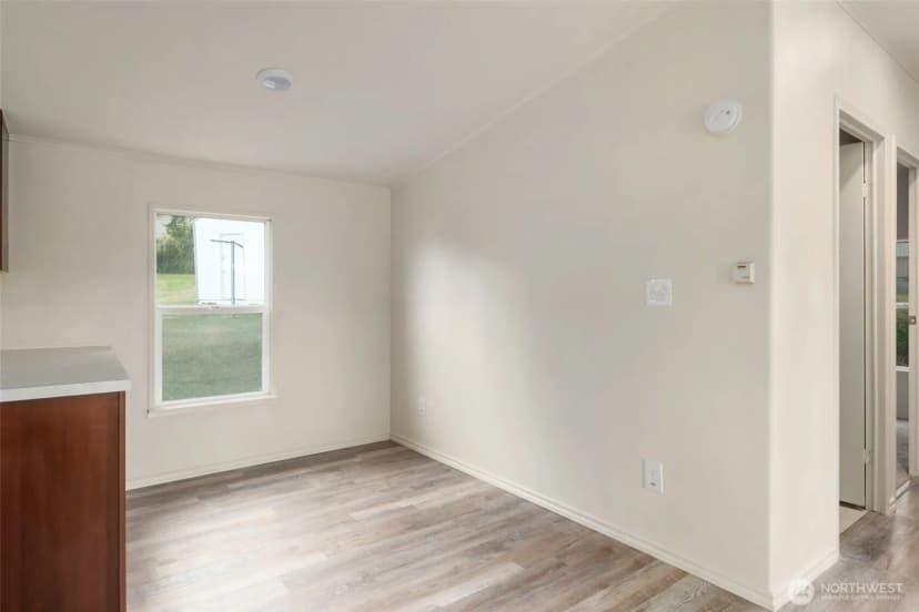 Property photo for 1012 Shawn Avenue, Oak Harbor photo 12