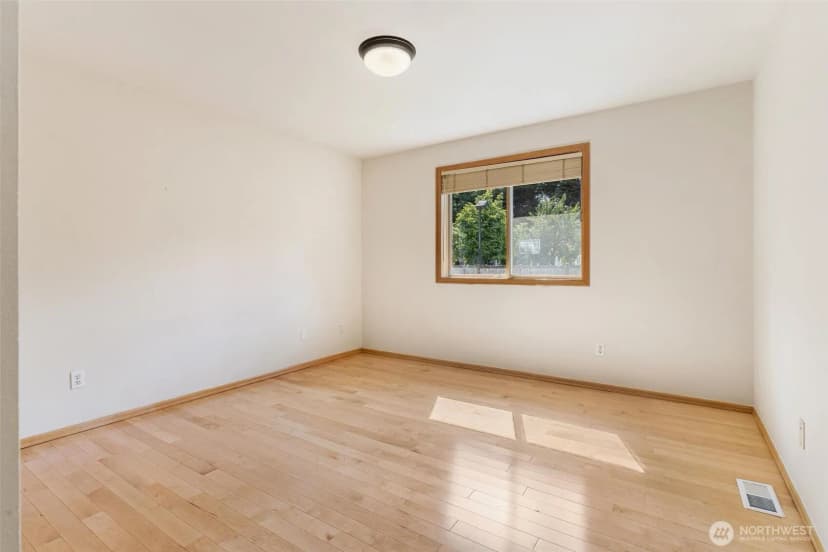 Property photo for 475 Sw 345th St, Federal Way photo 27
