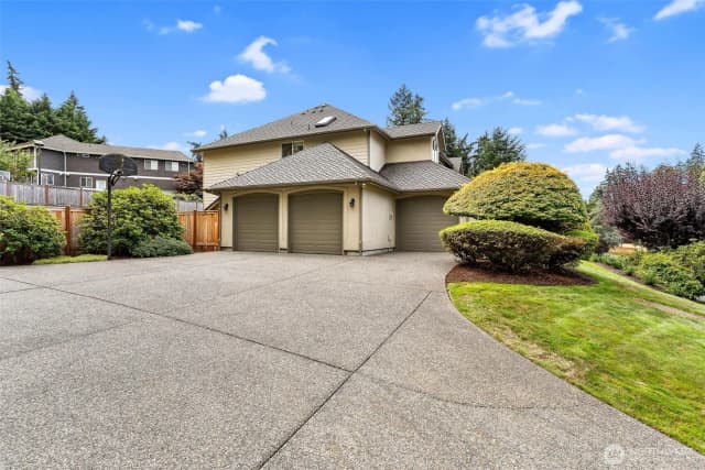 Property photo for 475 Sw 345th St, Federal Way photo 3
