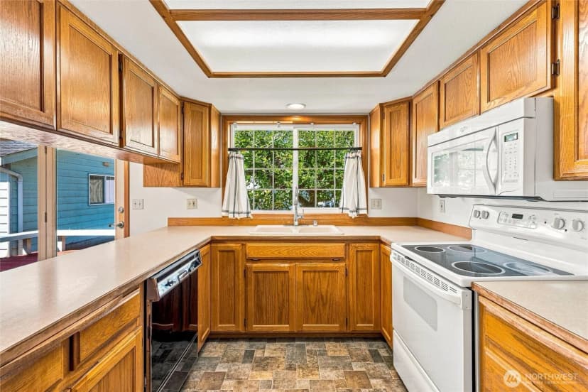 Property photo for 112 W 2nd Street #a, Everson photo 12