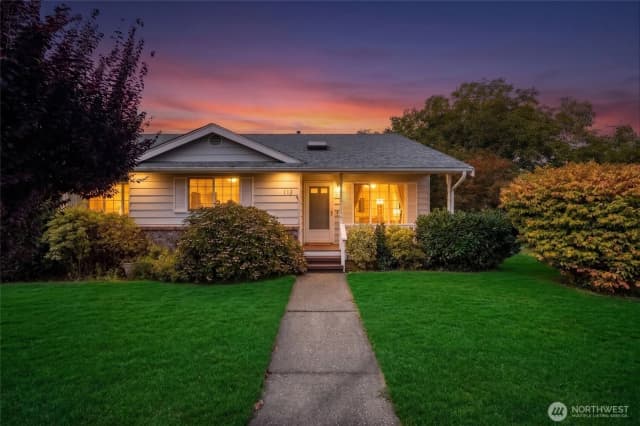 Property photo for 112 W 2nd Street #a, Everson