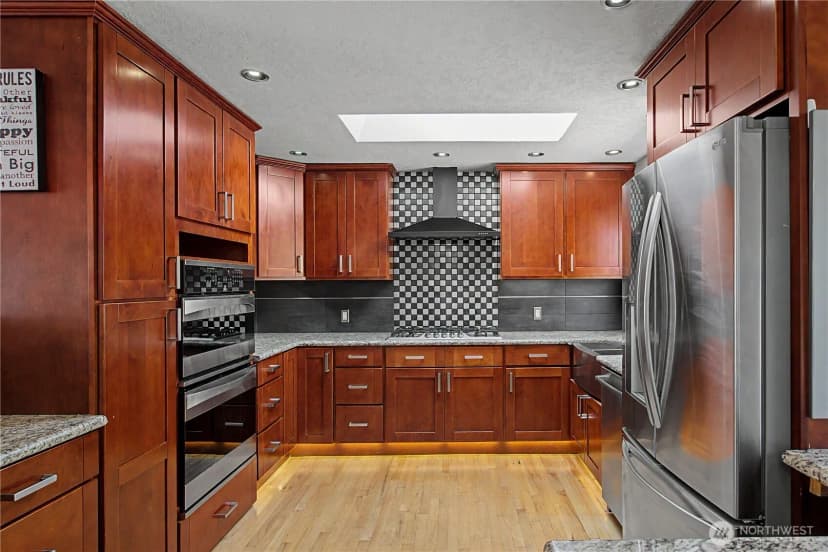 Property photo for 3710 S 268th, Kent photo 12