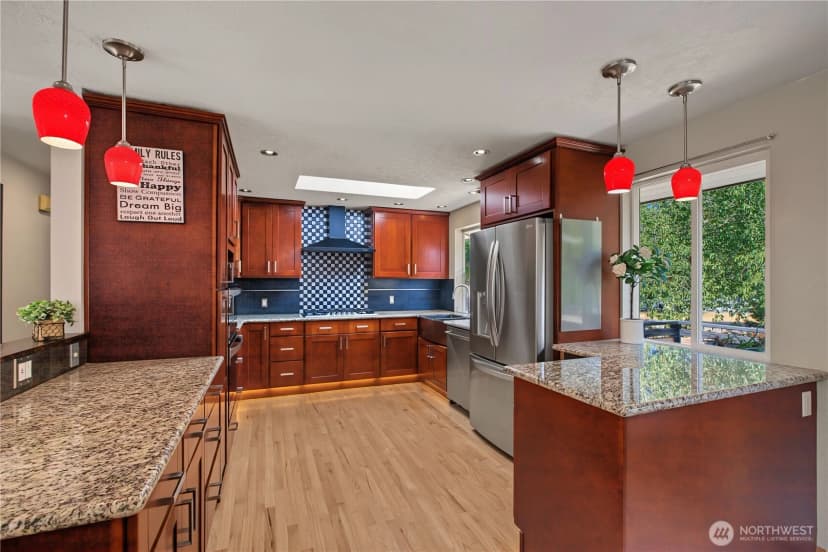 Property photo for 3710 S 268th, Kent photo 11